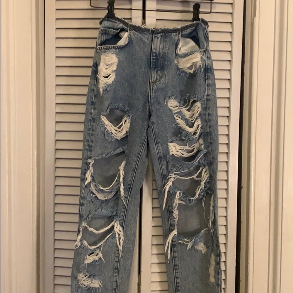 CARMAR distressed jeans